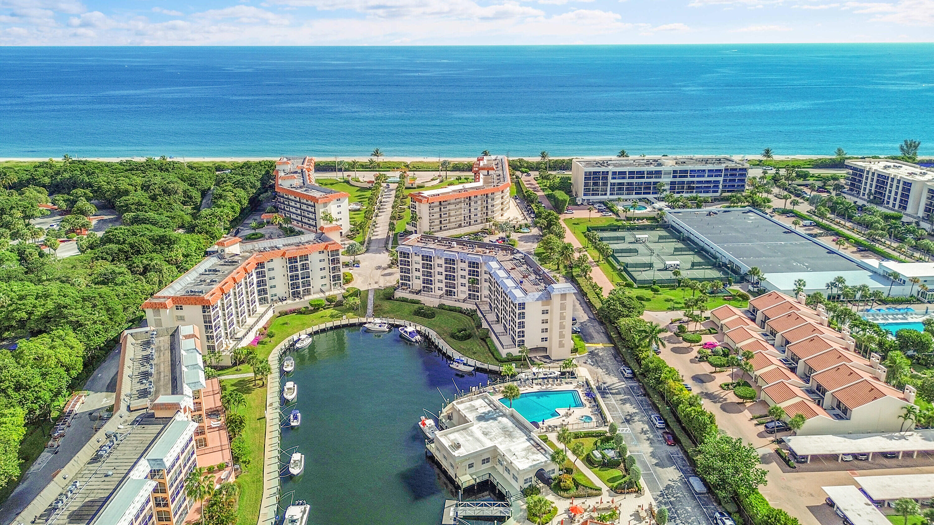 2871 North Ocean Boulevard, Unit D302 Boca Raton, FL 33431 - Photo 45 of 59 54_1 (54)