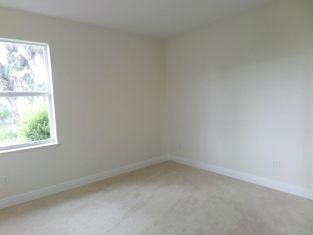 6340 Floyd Johnson Road Fort Pierce, FL 34947 - Photo 2 of 40 br2