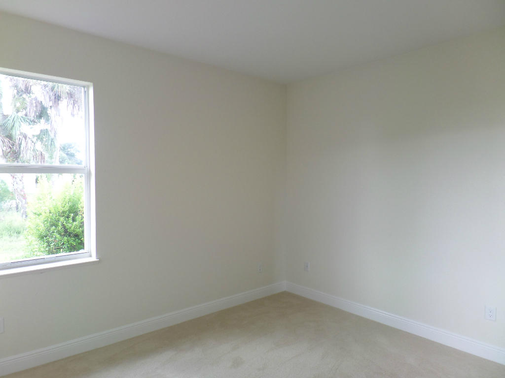6340 Floyd Johnson Road Fort Pierce, FL 34947 - Photo 8 of 40 br2corner