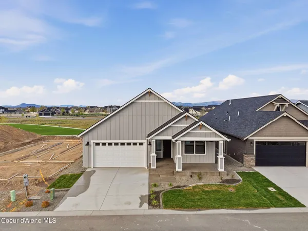 $844,900 | 4447 West Hide Away Lane, Coeur D'Alene, ID 83815