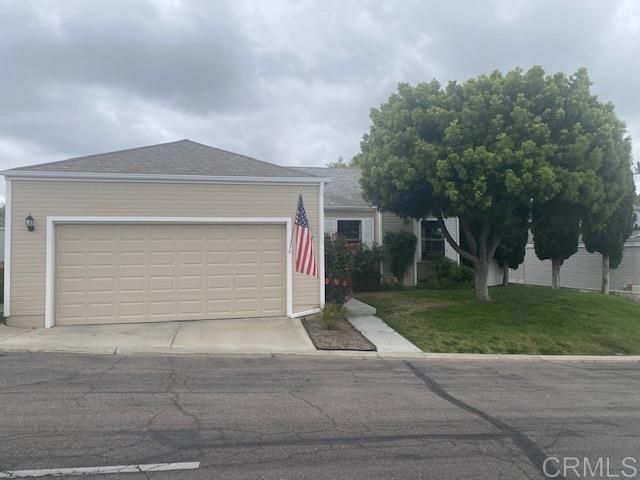 front view of house with a yard