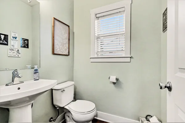 $399,900 | 527 Cliffwood Avenue, Portage, MI 49002