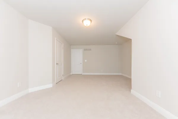 $699,900 | 2667 Oxford Circle, Ann Arbor, MI 48103