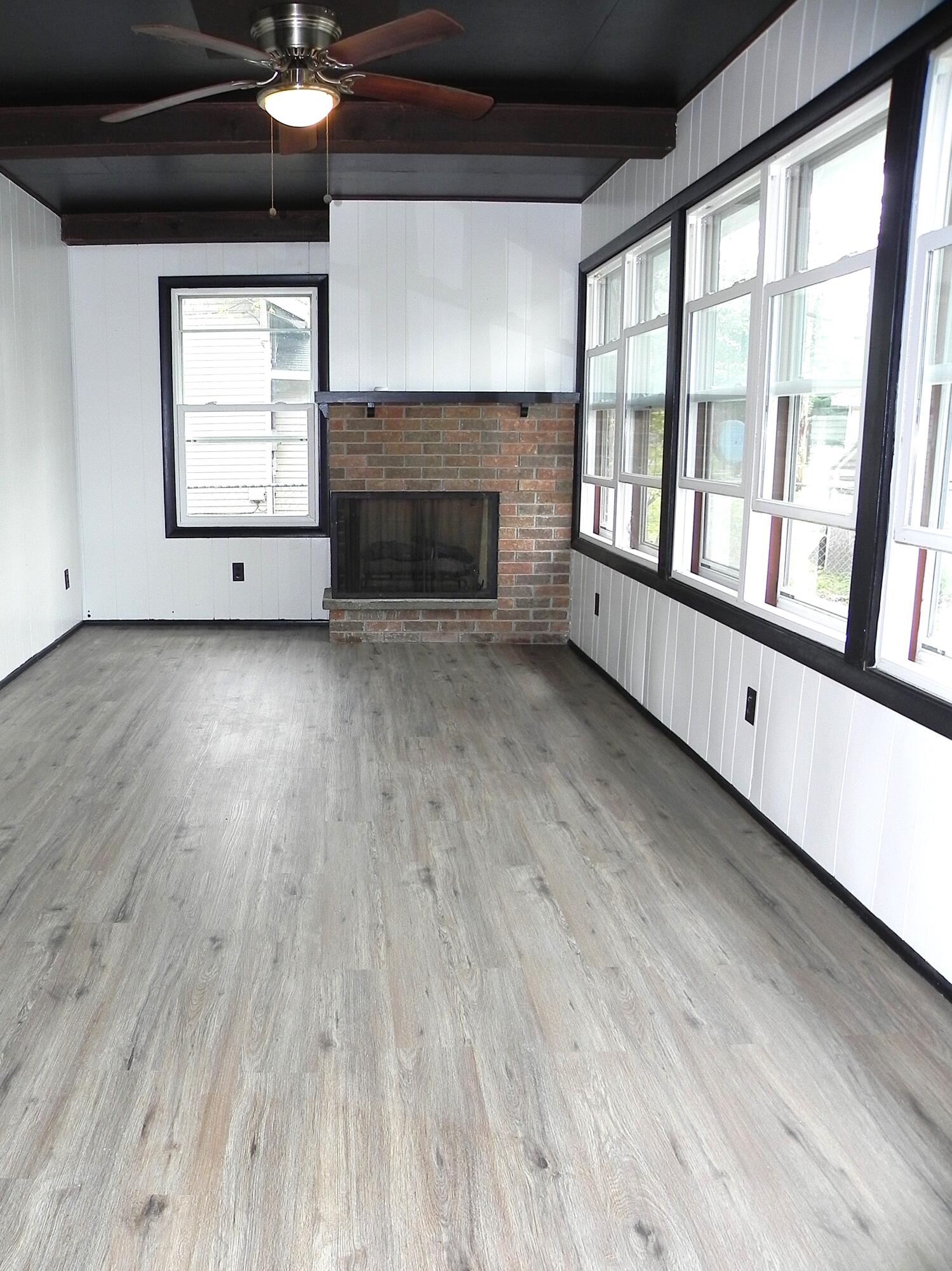 437 East Michigan Avenue Three Rivers, MI 49093 - Photo 14 of 31 DSCN1639
