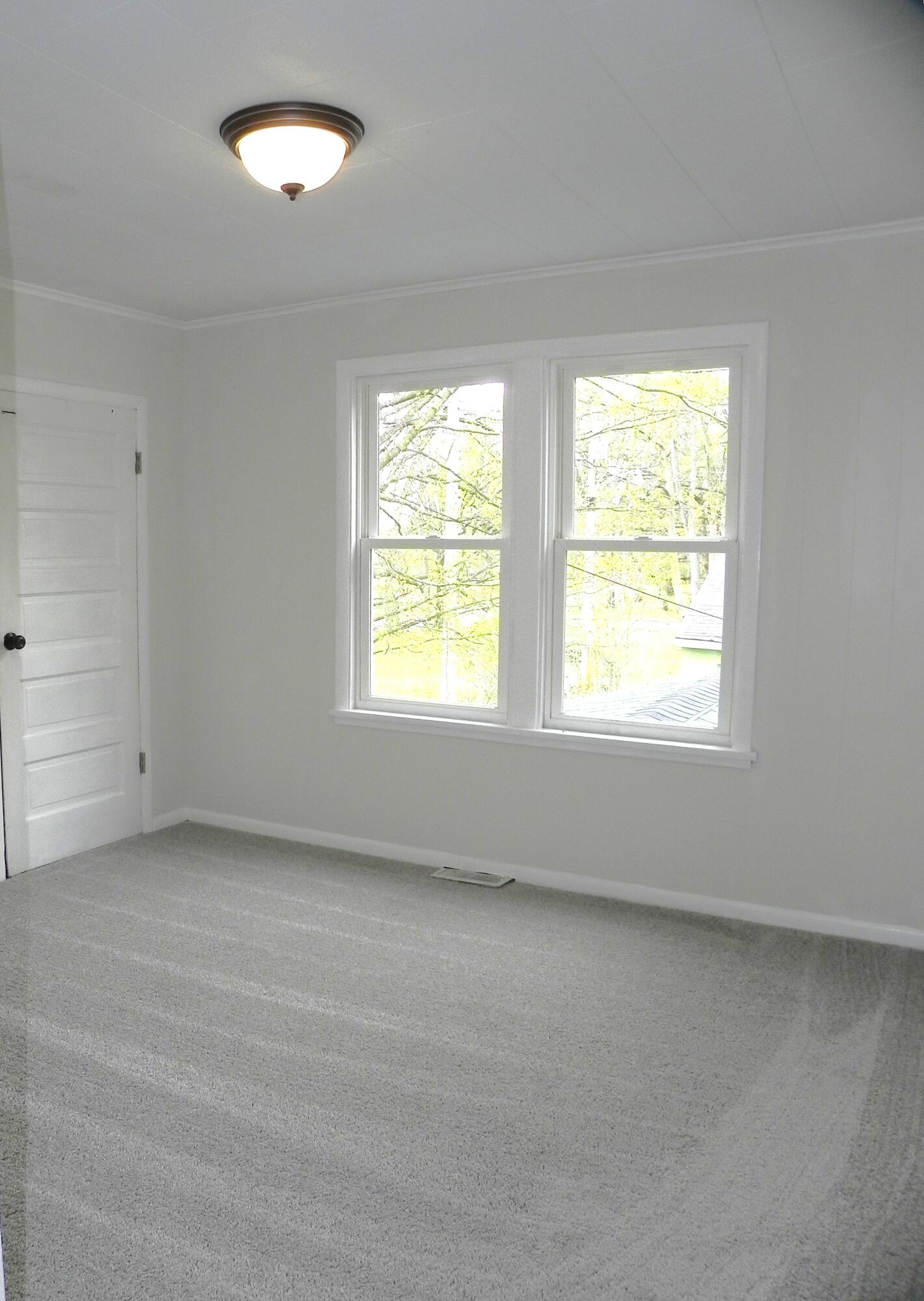 437 East Michigan Avenue Three Rivers, MI 49093 - Photo 19 of 31 DSCN1657