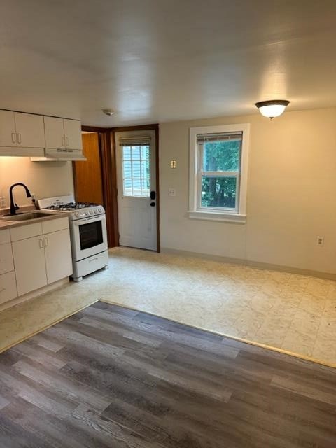 100 Main Street, Unit 4 Epping, NH 03042 - Photo 4 of 11