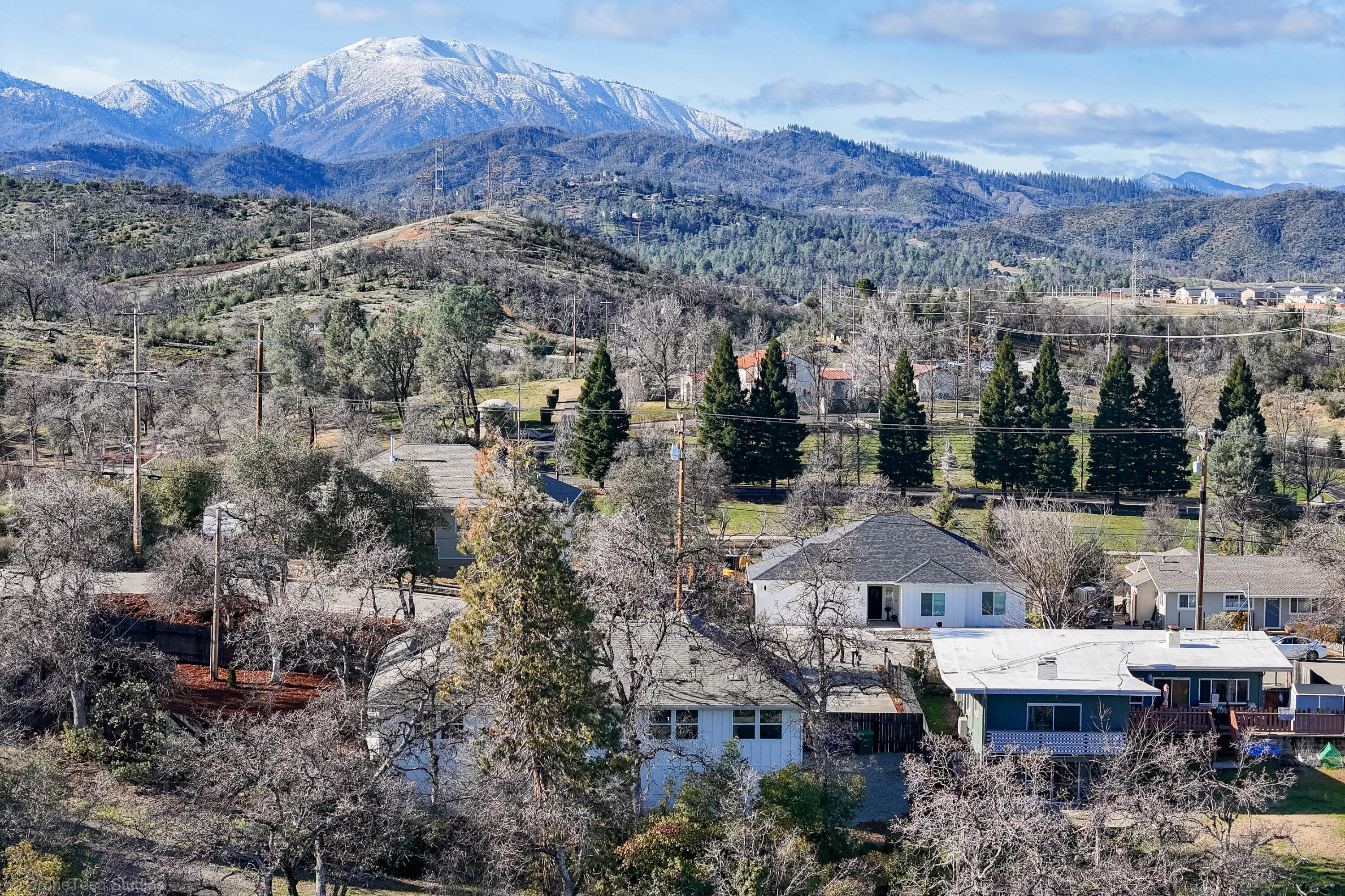 1387 Ridge Drive Redding, CA 96001 - Photo 38 of 44 a view of a city from a balcony