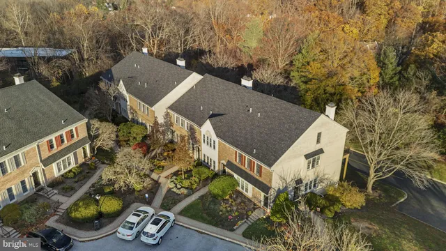 $319,000 | 506 Everest Circle, Unit 506, West Chester, PA 19382