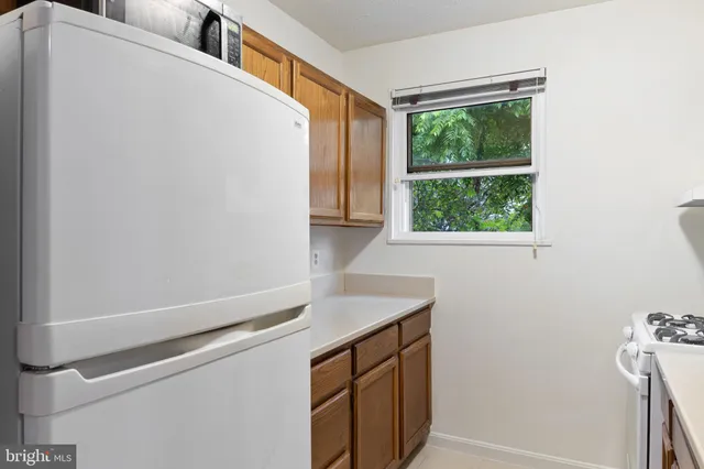 a view of utility room