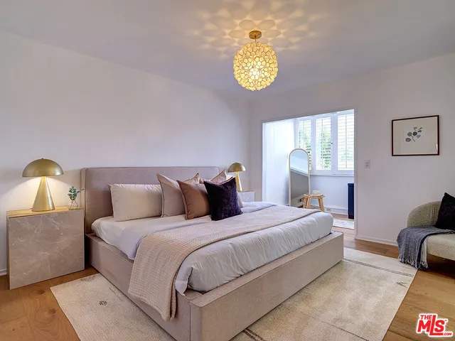 $1,298,000 | 4776 La Villa Marina, Unit D, Marina del Rey, CA 90292