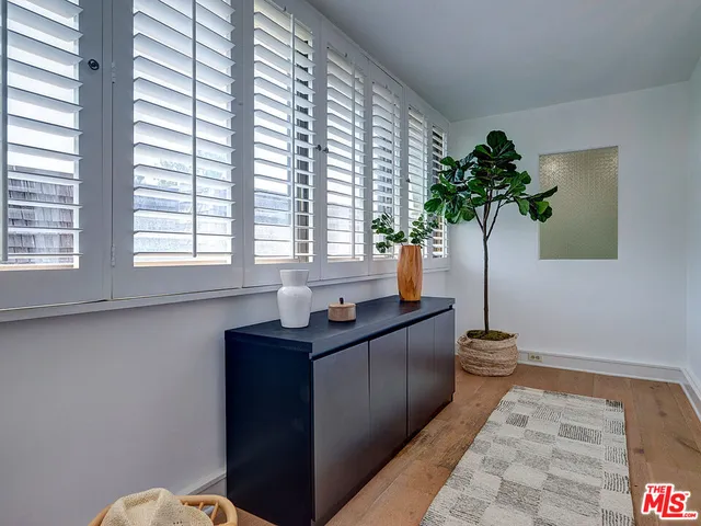 $1,298,000 | 4776 La Villa Marina, Unit D, Marina del Rey, CA 90292