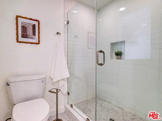 $1,298,000 | 4776 La Villa Marina, Unit D, Marina del Rey, CA 90292