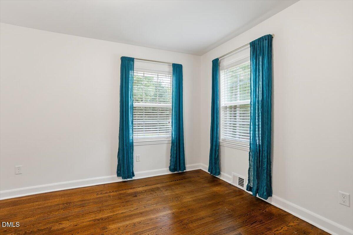 5705 Spring Road Raleigh, NC 27603 - Photo 27 of 34