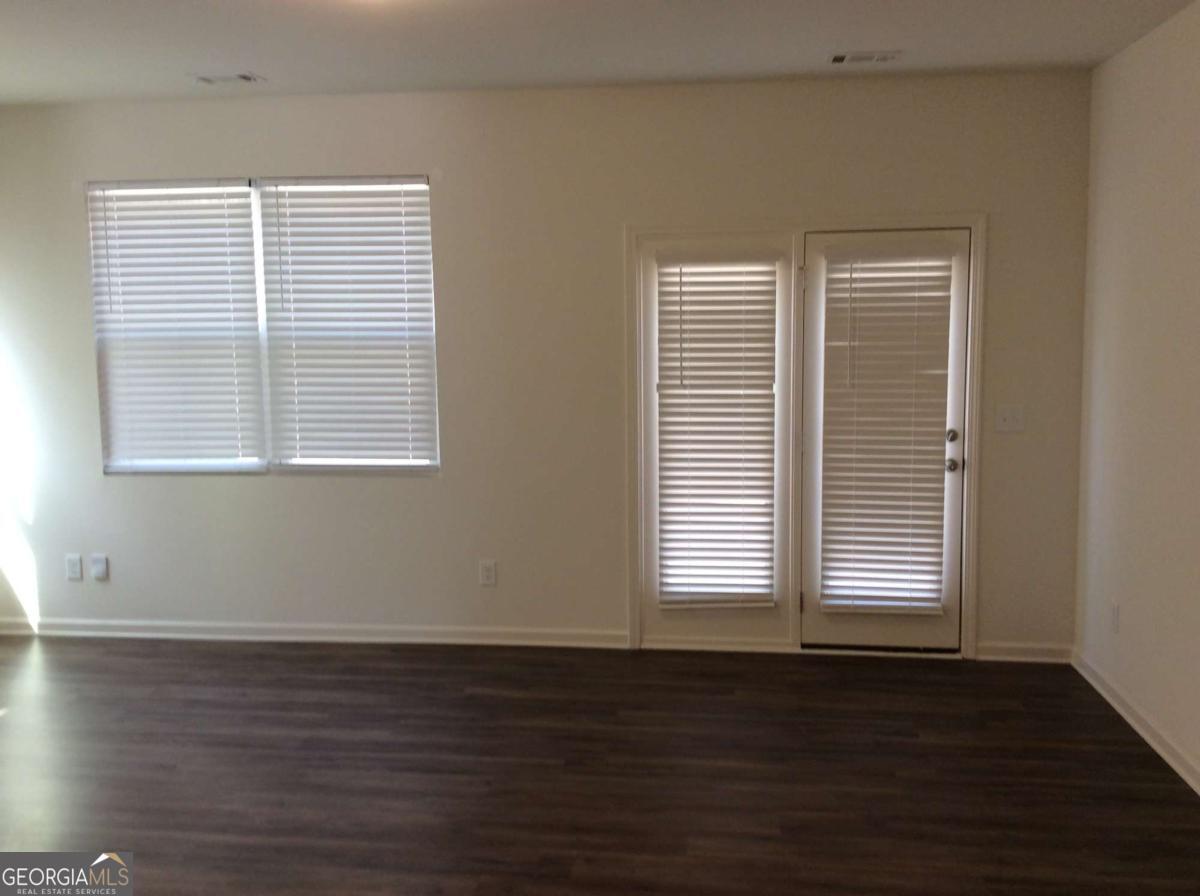 3075 Tarian Way Decatur, GA 30034 - Photo 4 of 15