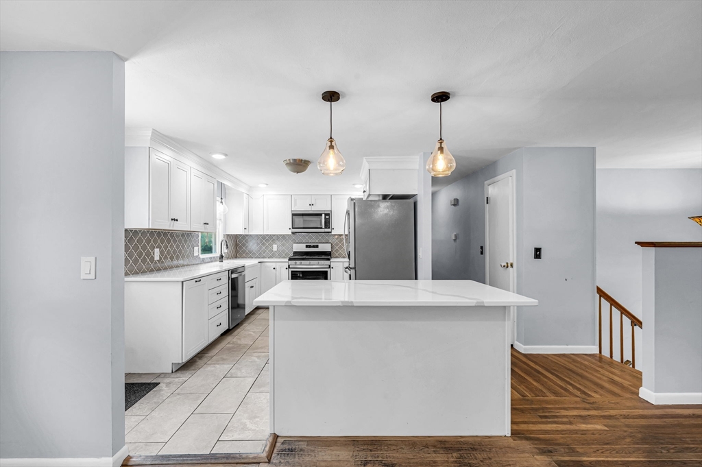 141 Cedar Road, Unit 141 Longmeadow, MA 01106 - Photo 6 of 42 Gallery Image 6