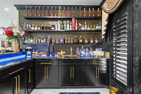 a view of entryway and hall