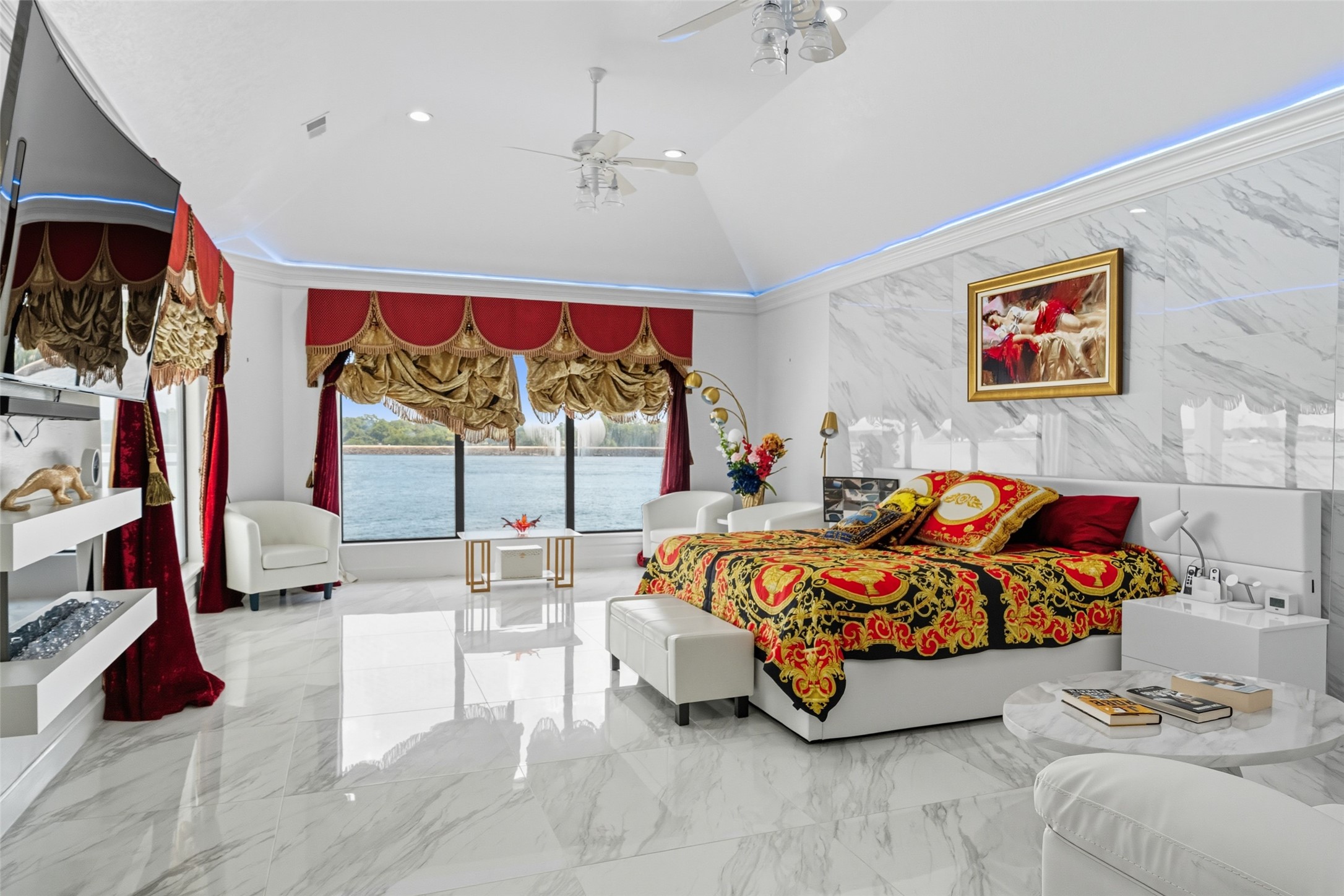 2500 Sand Shore Drive Conroe, TX 77304 - Photo 29 of 50 a bed room with a bed and a couch