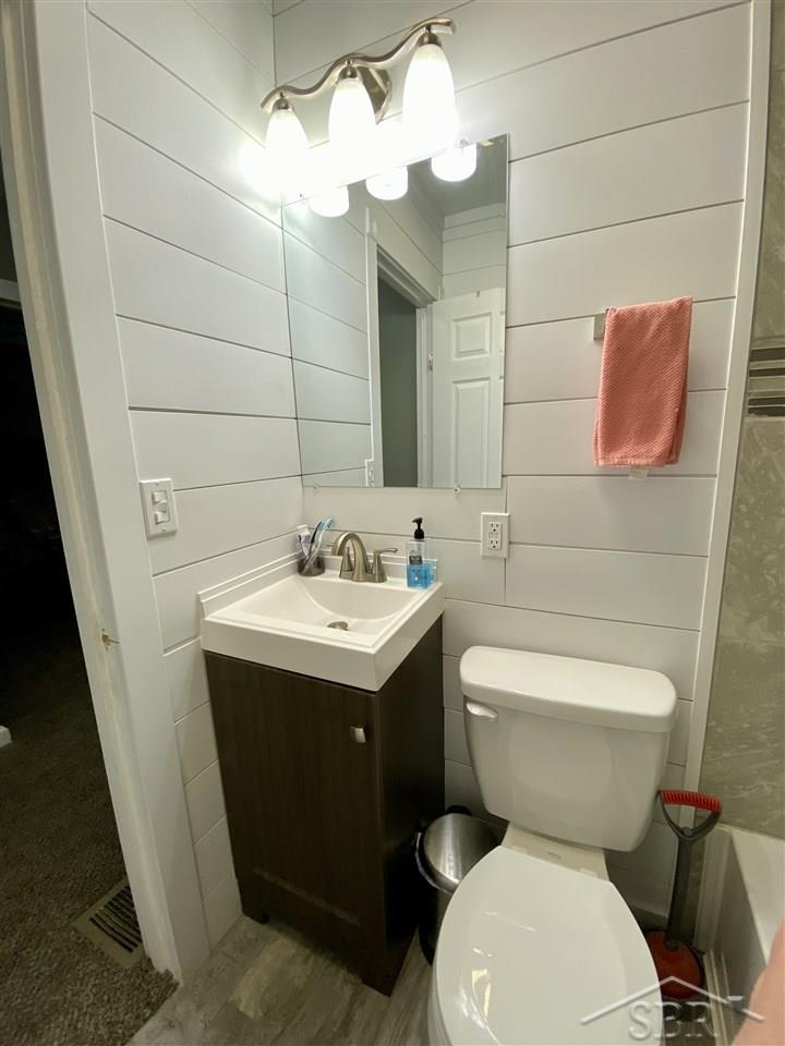 3143 South Poseyville Road Midland, MI 48640 - Photo 25 of 27