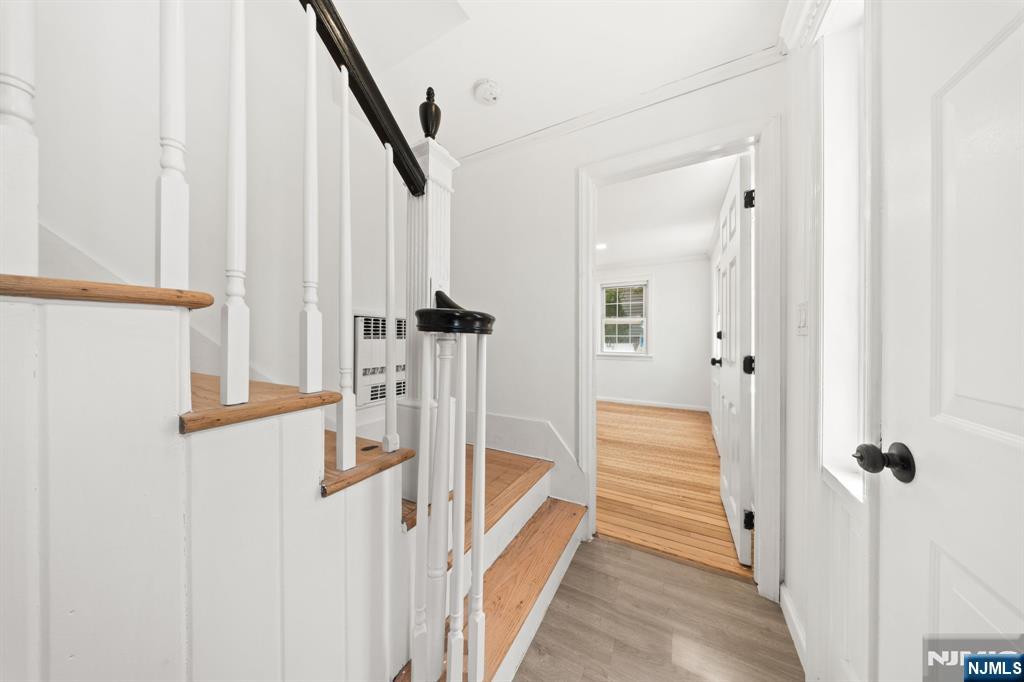 493 Beverly Road, Unit 1 Teaneck, NJ 07666 - Photo 2 of 14