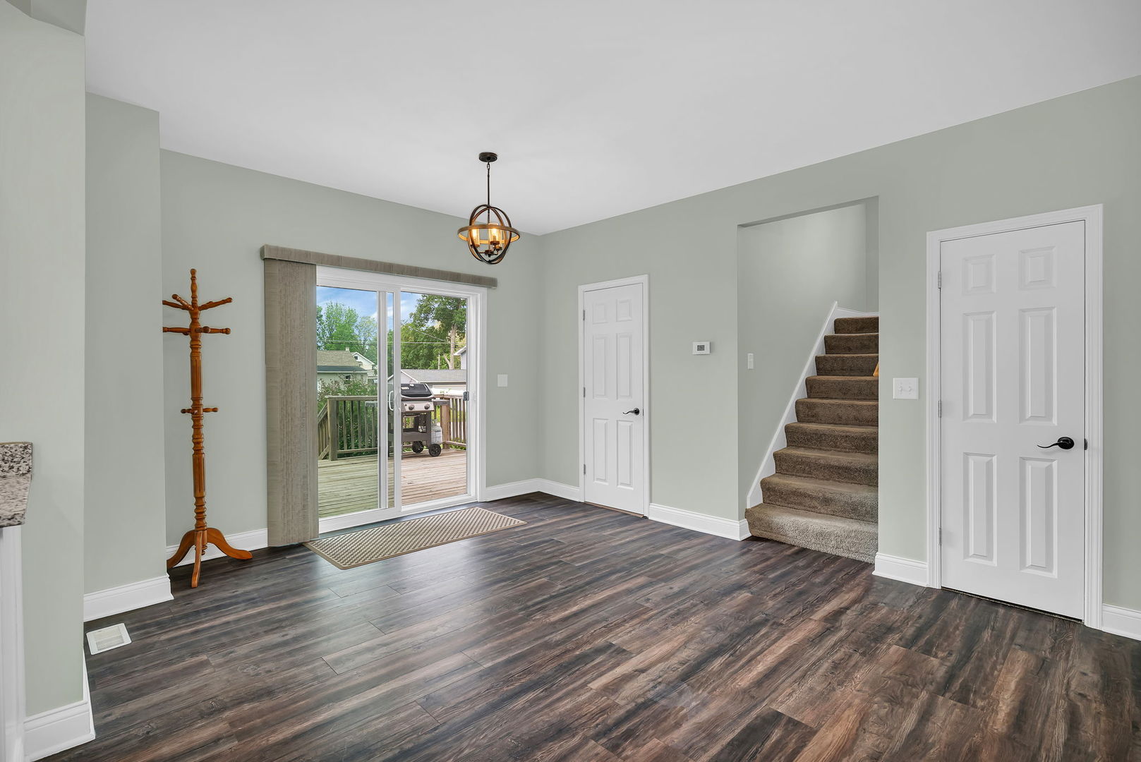 613 2nd Avenue Ottawa, IL 61350 - Photo 10 of 41