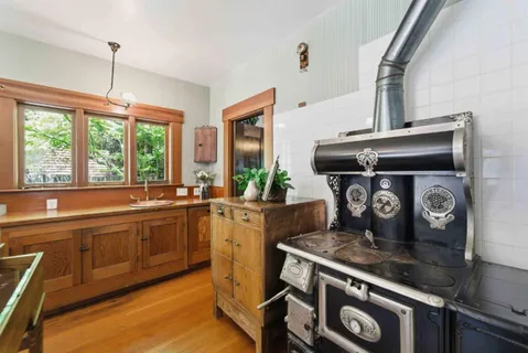$4,500,000 | 211 Glen Ridge Avenue, Los Gatos, CA 95030
