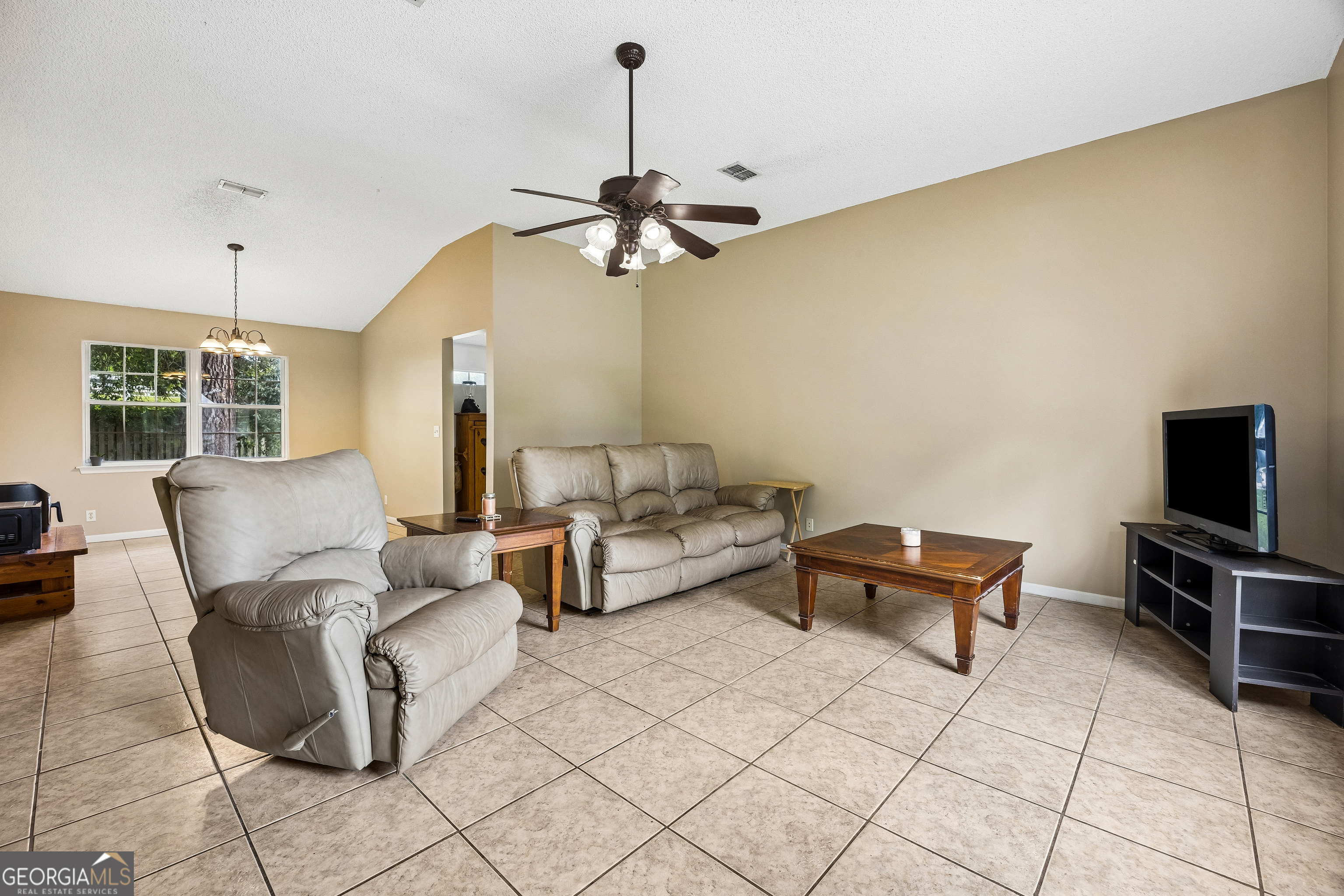 216 Hunt Club Road St. Marys, GA 31558 - Photo 6 of 37