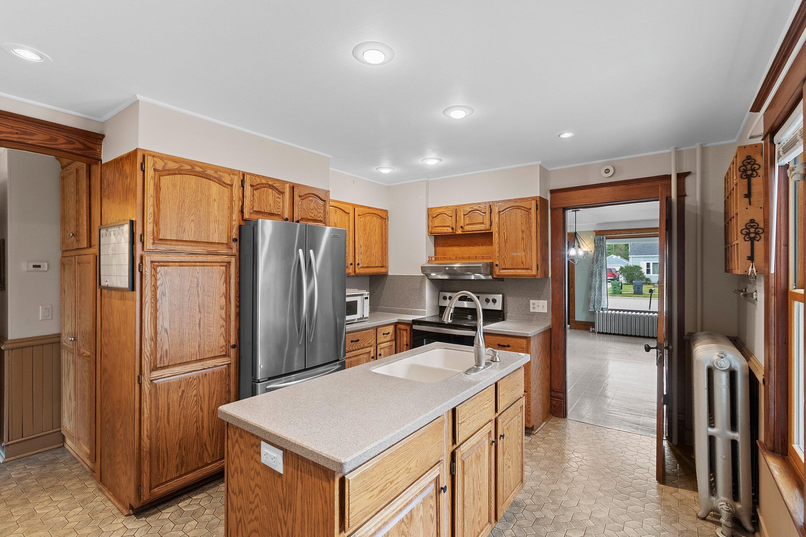 329 Mill Street Reedsville, WI 54230 - Photo 15 of 66 037-329MillStreet-Reedsville-WI-54230-SM