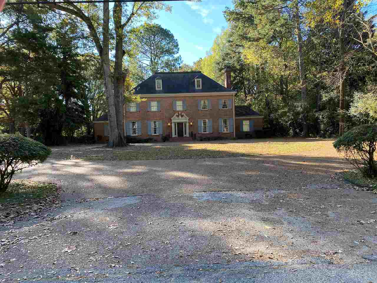 4241 Gwynne Road Memphis, TN 38117 - Photo 1 of 1