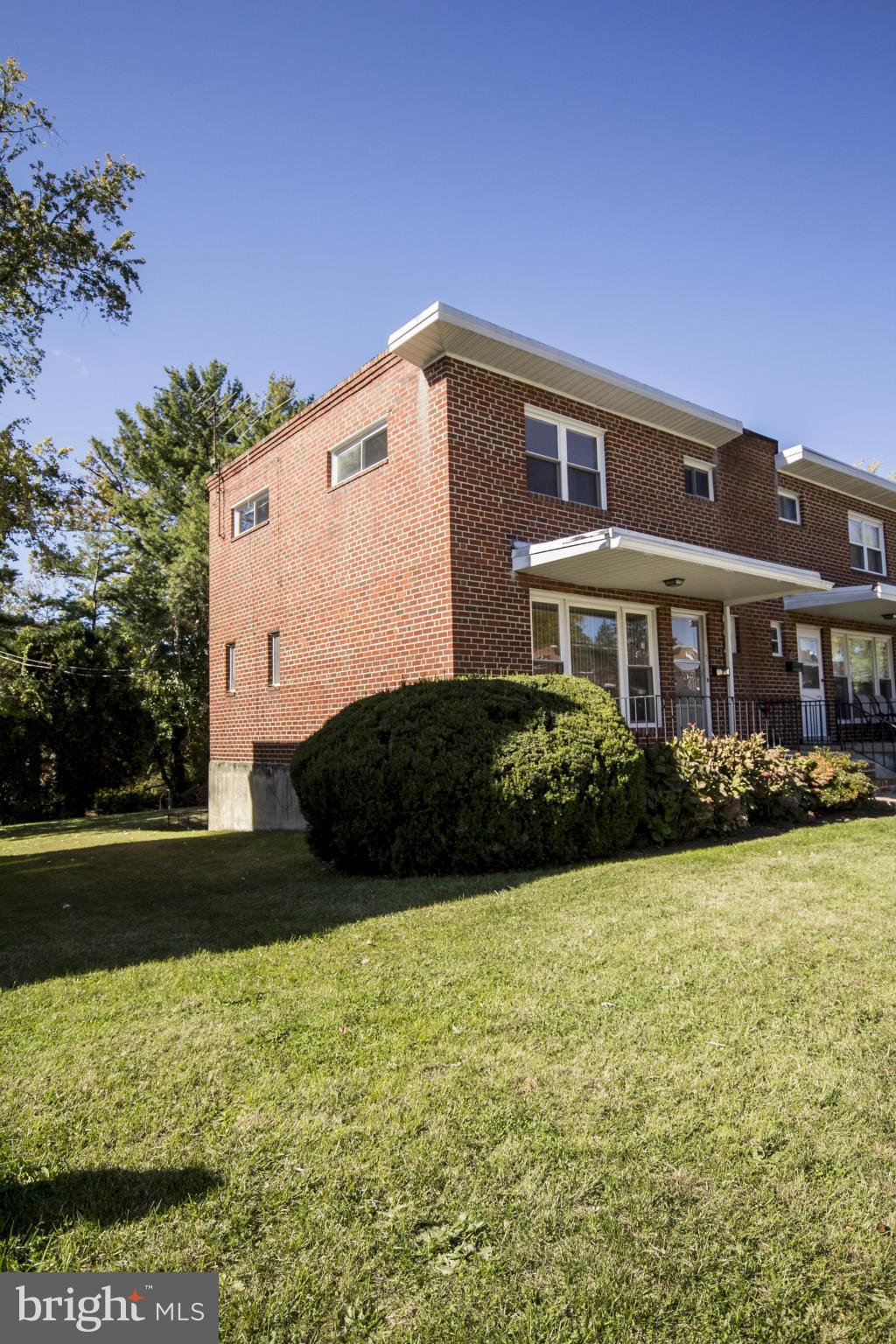 7105 Boxford Road Baltimore, MD 21215 - Photo 3 of 27 a view of a house with backyard and garden