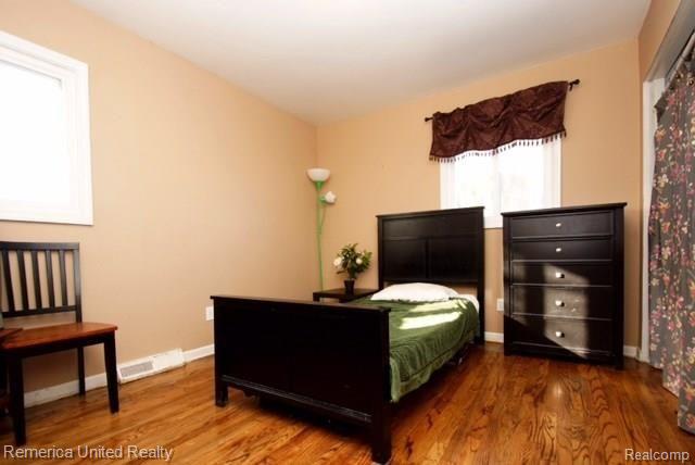 20841 Metroview Road Farmington Hills, MI 48335 - Photo 8 of 12