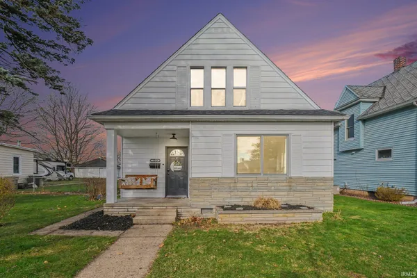 $194,900 | 1009 South 26th Street, South Bend, IN 46615