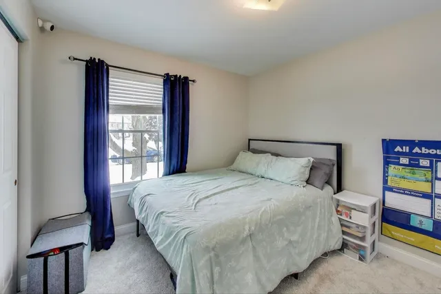 $4,000 | 9 Monroe Court, Streamwood, IL 60107