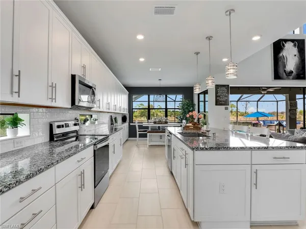 $1,290,000 | 17628 Kinzie Lane, Estero, FL 33928
