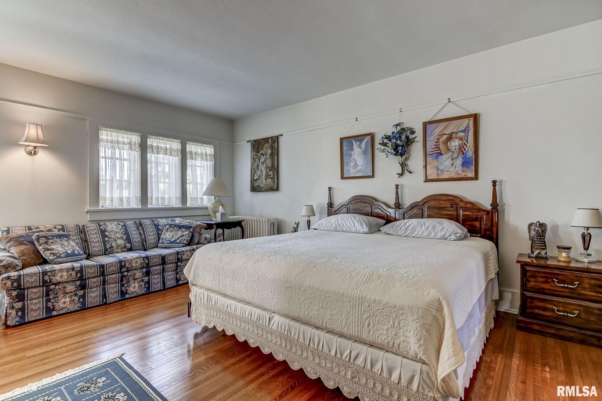 109 West Macon Street Clinton, IL 61727 - Photo 33 of 90