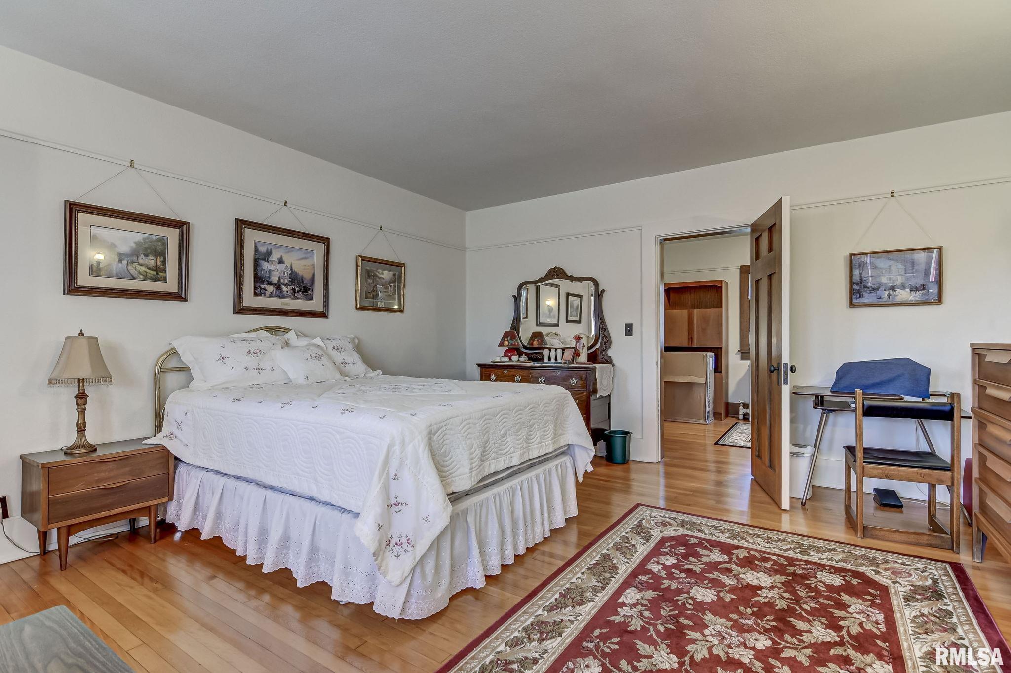 109 West Macon Street Clinton, IL 61727 - Photo 36 of 90