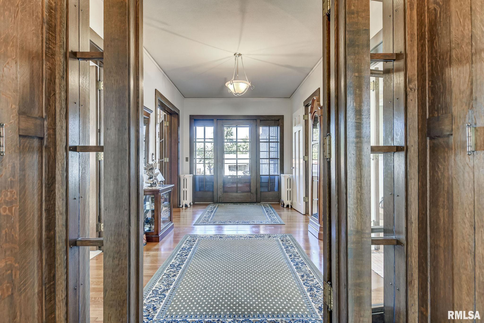 109 West Macon Street Clinton, IL 61727 - Photo 48 of 90
