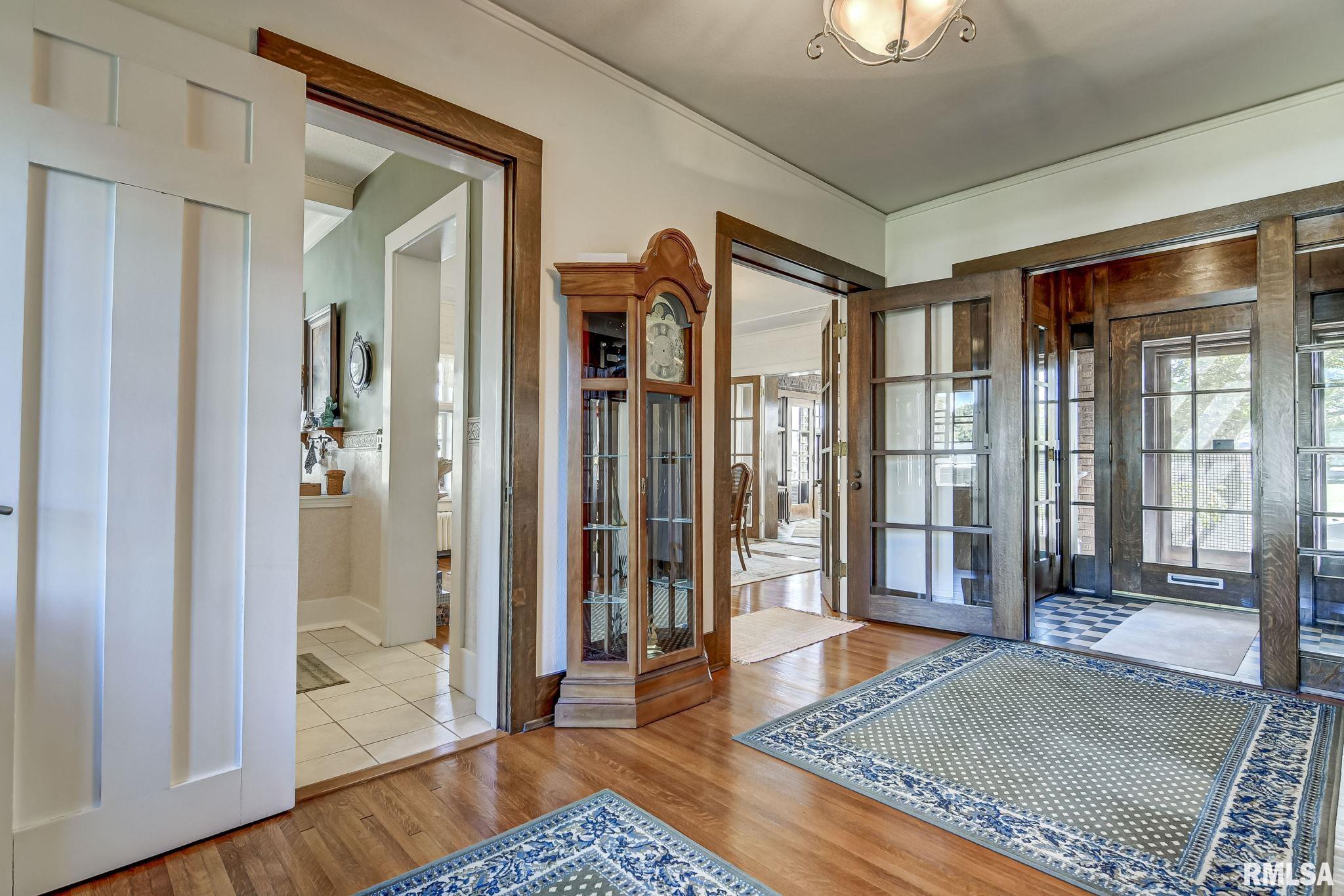 109 West Macon Street Clinton, IL 61727 - Photo 51 of 90