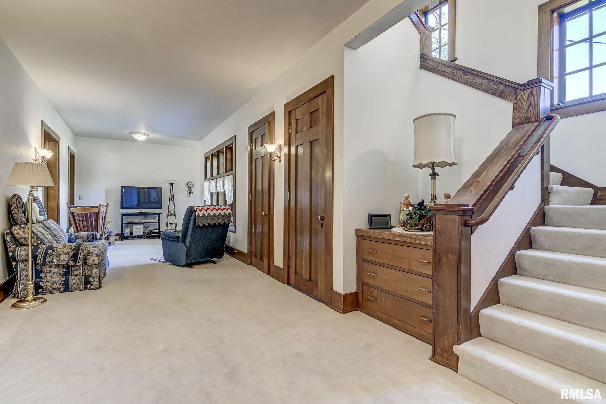 109 West Macon Street Clinton, IL 61727 - Photo 53 of 90