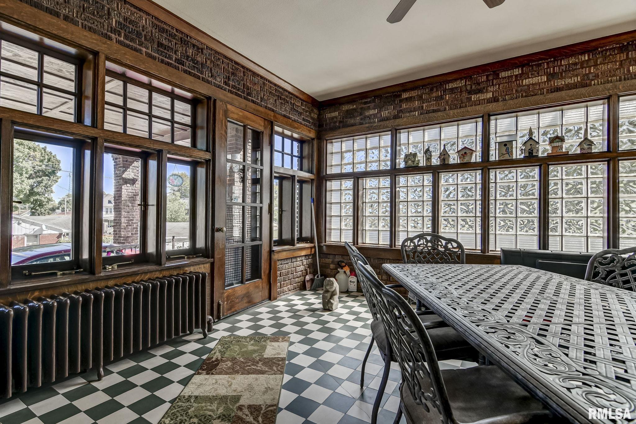 109 West Macon Street Clinton, IL 61727 - Photo 83 of 90