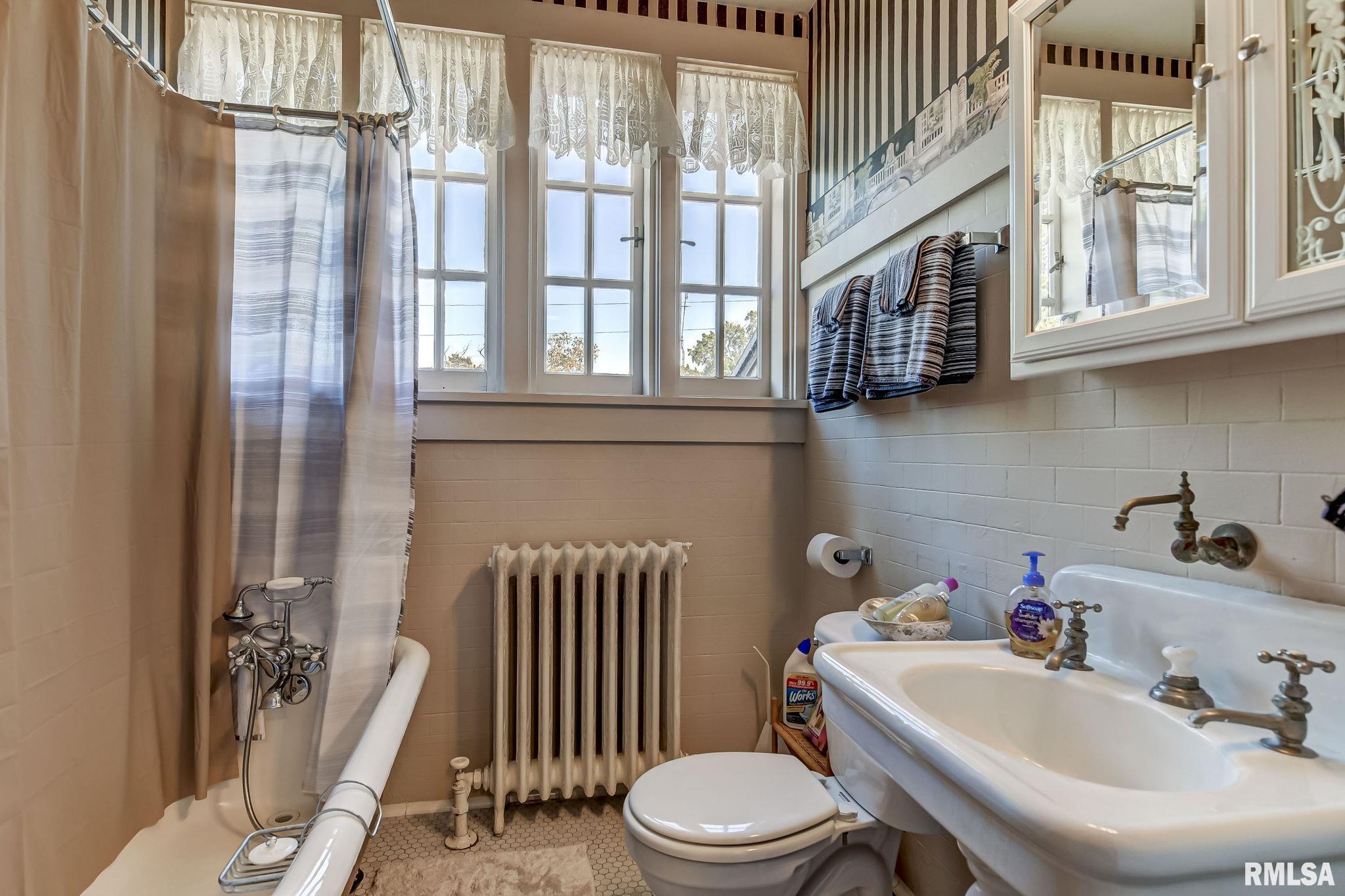 109 West Macon Street Clinton, IL 61727 - Photo 84 of 90