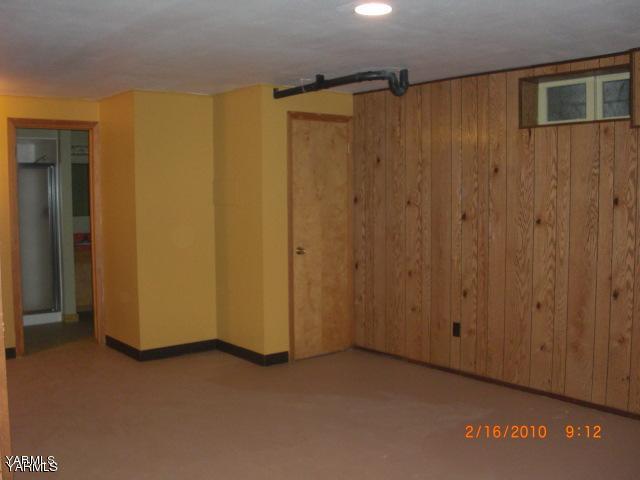 2221 Thacker Road Zillah, WA 98953 - Photo 6 of 7 a view of a small space