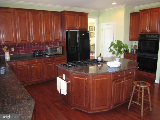 15005 Turkey Foot Road Darnestown, MD 20878 - Photo 16 of 29 Kitchen