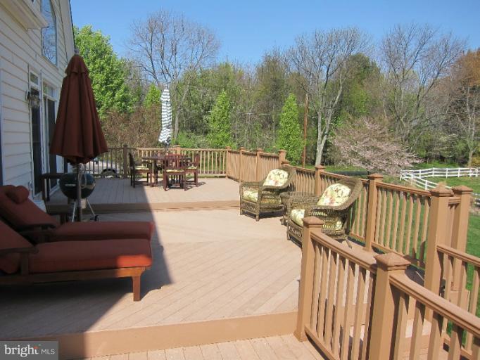 15005 Turkey Foot Road Darnestown, MD 20878 - Photo 10 of 29 Exterior (Rear)