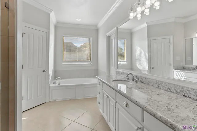 $415,000 | 10534 Oak Bend Drive, Baton Rouge, LA 70809