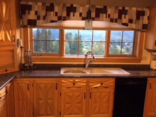54 Reservoir Road Canaan, VT 05903 - Photo 13 of 38