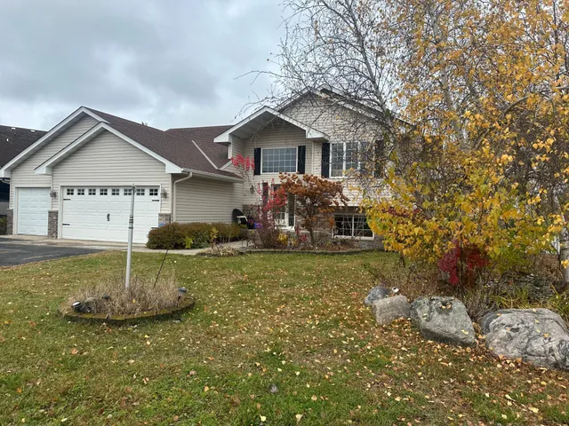 $319,900 | 844 Beech Lane, Annandale, MN 55302