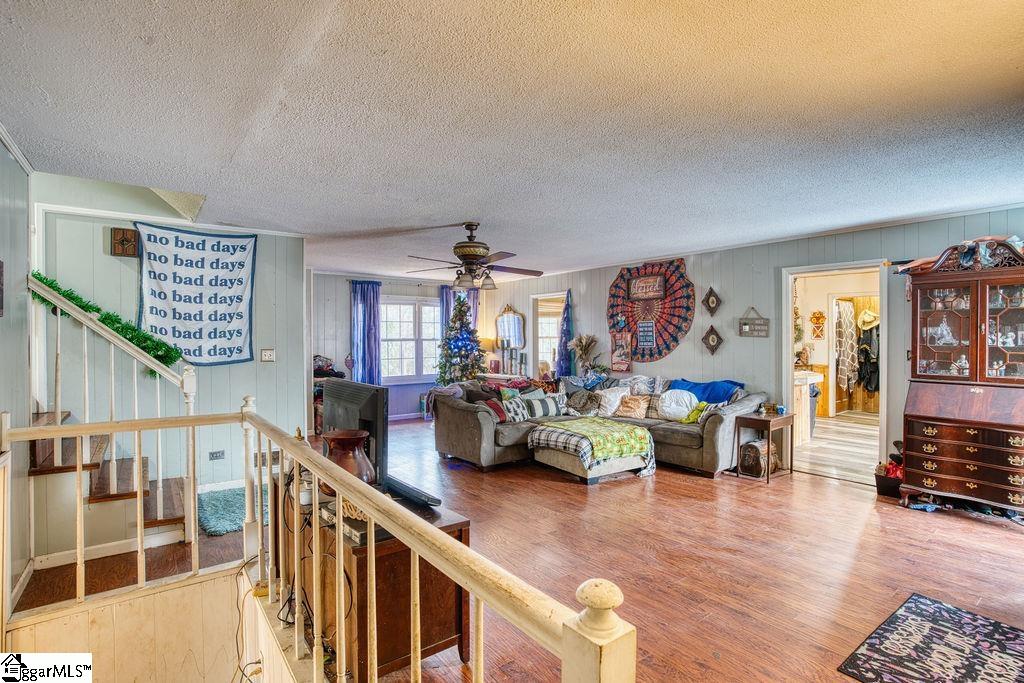 135 Garrett Road Chesnee, SC 29323 - Photo 11 of 31