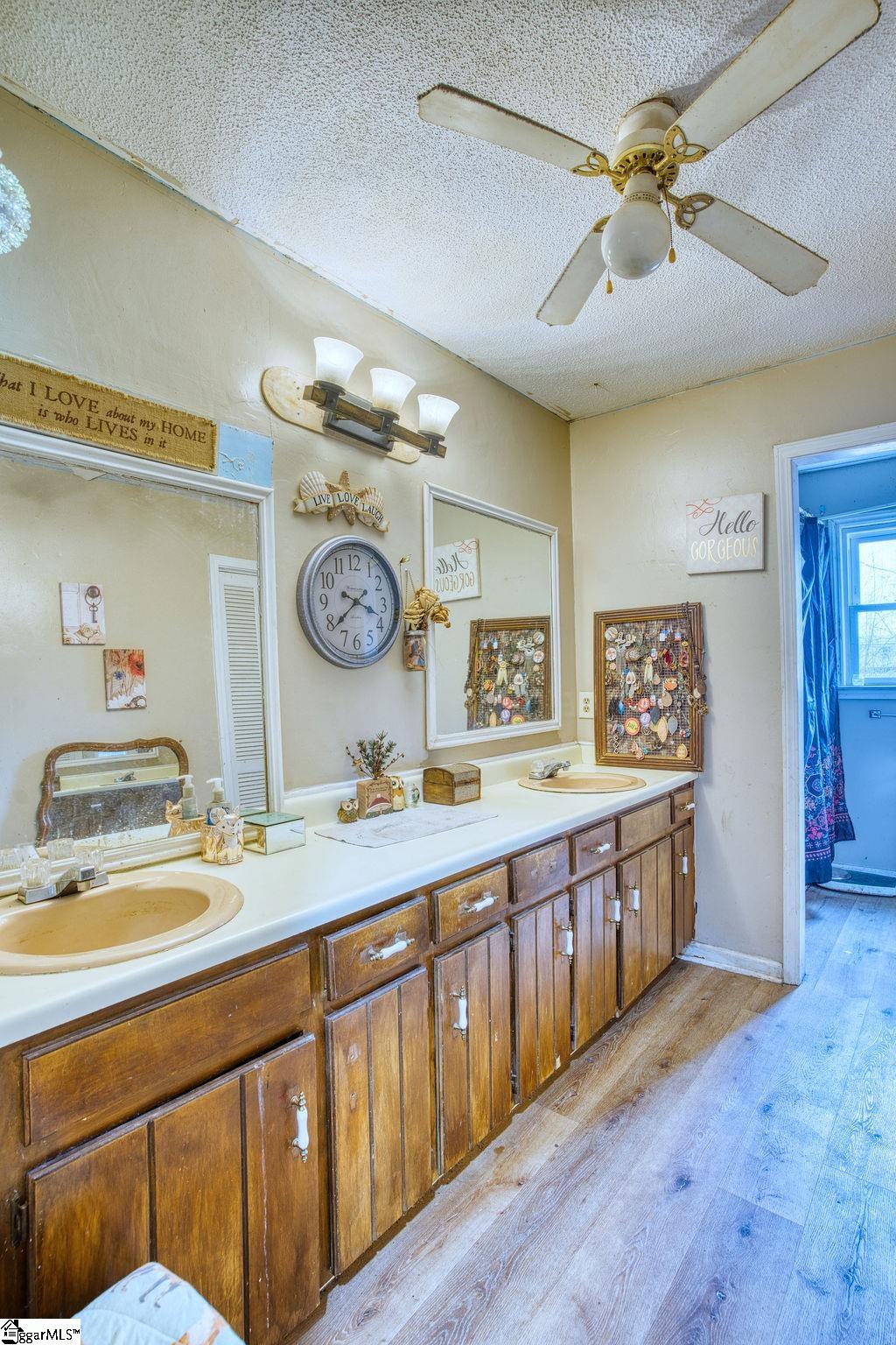 135 Garrett Road Chesnee, SC 29323 - Photo 21 of 31