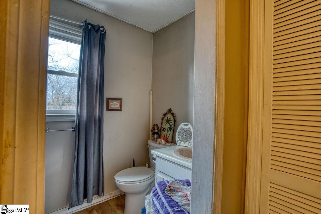 135 Garrett Road Chesnee, SC 29323 - Photo 23 of 31