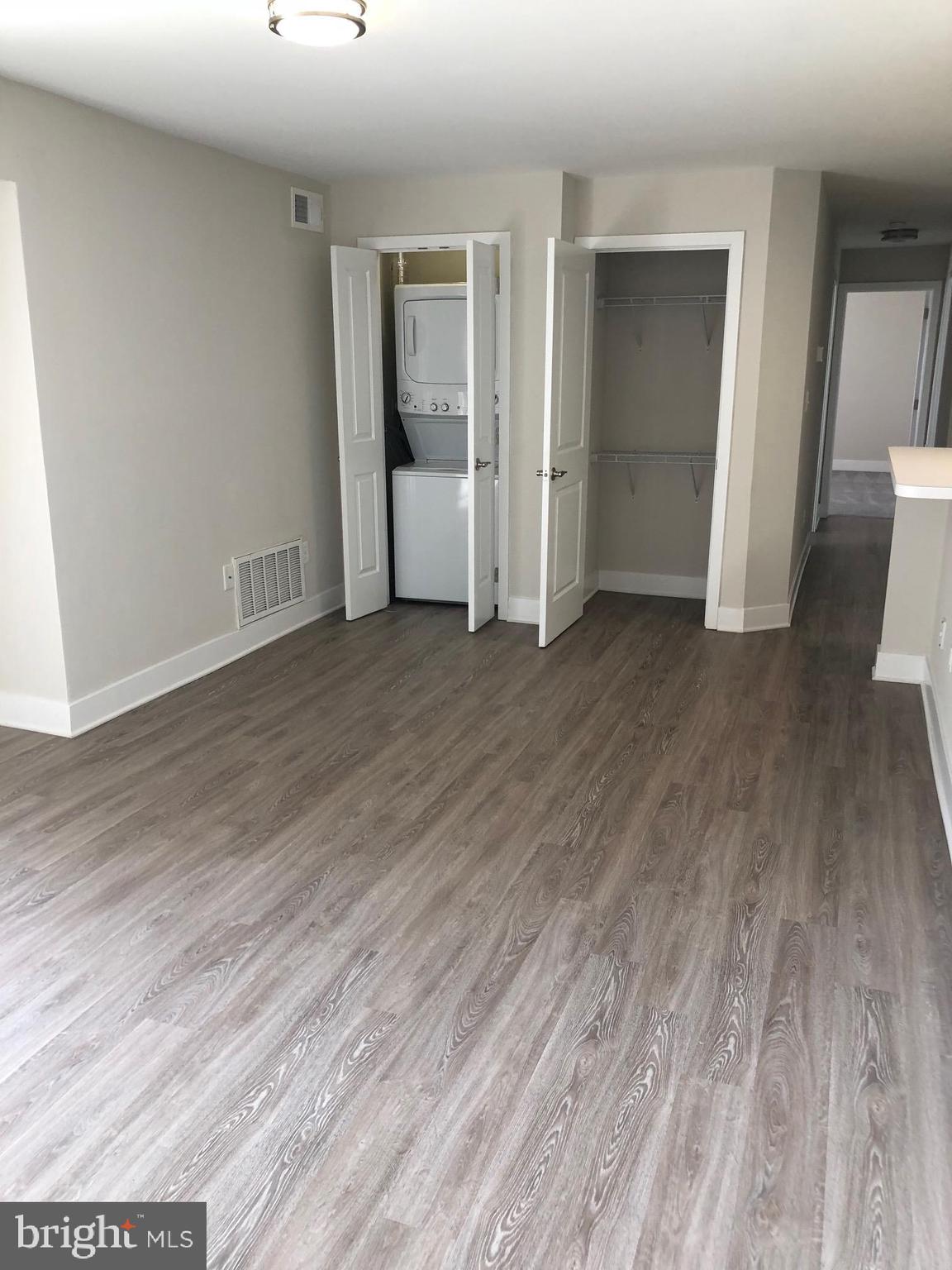 103 Chestnut Crossing Drive, Unit C Newark, DE 19713 - Photo 3 of 13 Laundry